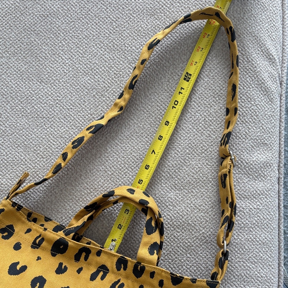 BAGGU Canvas Duck Bag- Cheetah / Leopard Print Tote Bag - Yellow and Black - Picture 2 of 12
